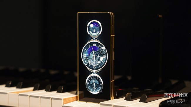 三星W24「高級功能手表和徽標」，“表”里如一