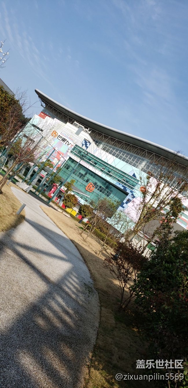 NOTE9手機(jī)與W24flip這疊機(jī)照的區(qū)別在哪？