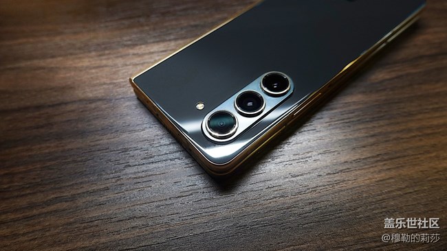 【時(shí)間仰止，風(fēng)雅不移】三星W24|W24 Flip圖文賞析