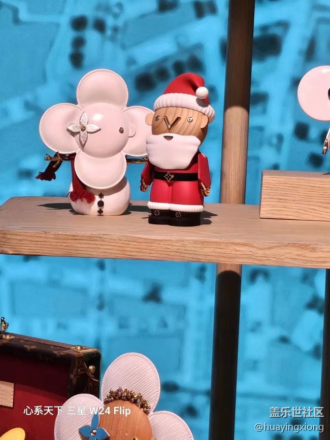 #微距下的小細節(jié),三星W24帶你探店儂好上海LV時尚快閃店