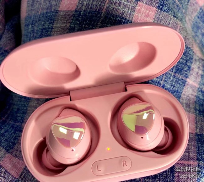 【三星智能穿戴】我粉色的buds+