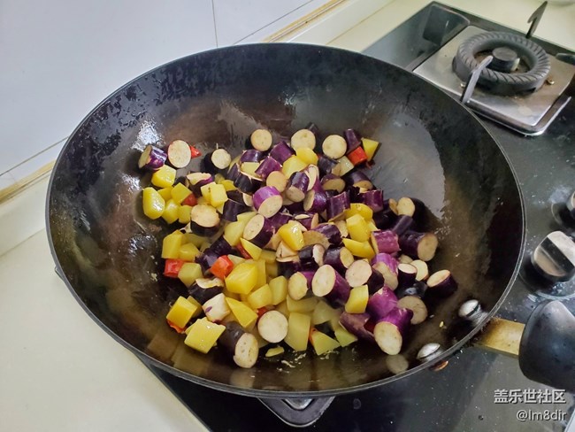 【冬季霸王餐】土豆燒茄子，香軟好下飯