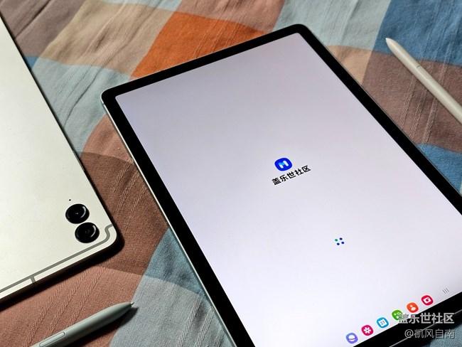 我拍了拍三星Galaxy Tab S9 FE｜FE+