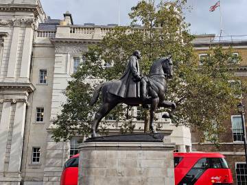 三星S23Ultra的3倍光學(xué)變焦人像鏡頭