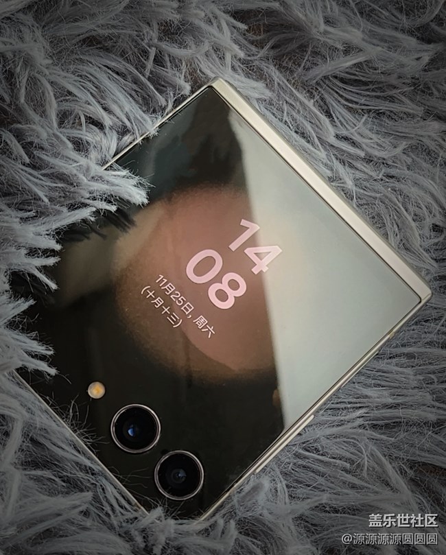 翻開未來，三星Flip 5折疊屏手機(jī)的超燃體驗(yàn)！