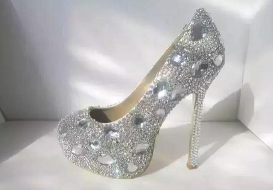 全網(wǎng)圣誕禮物卷起來了，看完我只想要它...