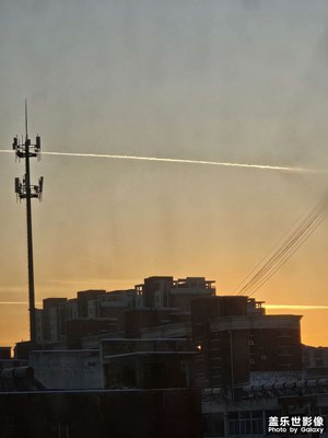 劃破長空
