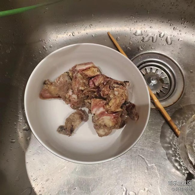【新年霸王餐】+臘排骨燉蘿卜和玉米