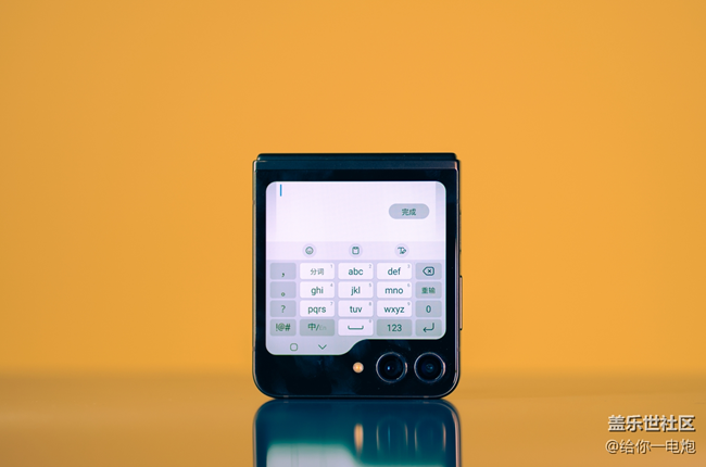 小折疊外屏形態(tài)的最終歸宿是？三星、OPPO 折疊屏對比