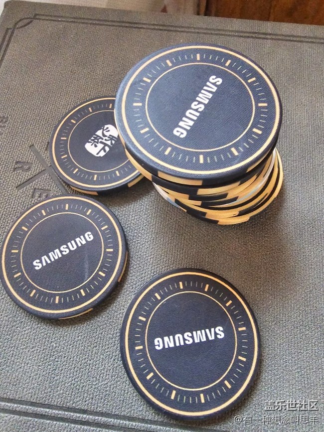 【回顧社區(qū)好禮】w24快閃店的幣子