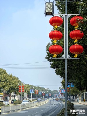節(jié)日的氣氛已經(jīng)開始了