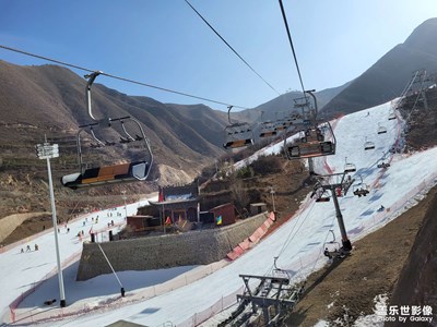 【定格身邊的美】+滑雪大冒險