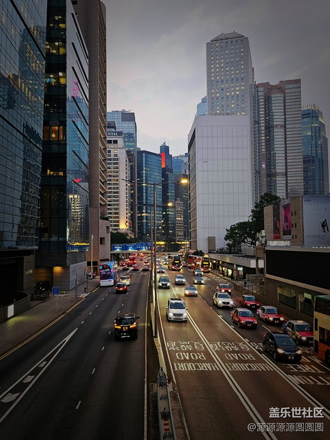 W24 Flip 香港隨手拍