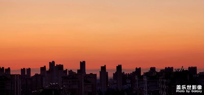 落日黃昏曉,清風(fēng)襯晚霞