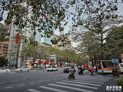 【春運(yùn)】路邊的街景