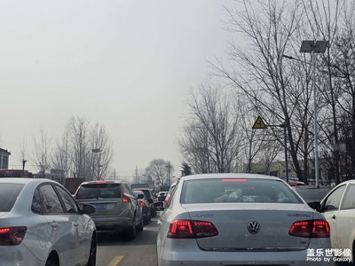 【春運(yùn)路上】+回家過年