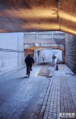 【我家鄉(xiāng)的春節(jié)】+邊走邊拍