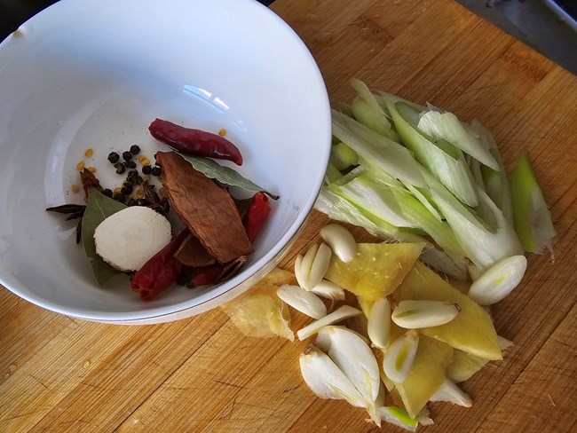 【春節(jié)霸王餐】+把子肉