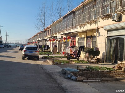 【我家鄉(xiāng)的春節(jié)】+過新年