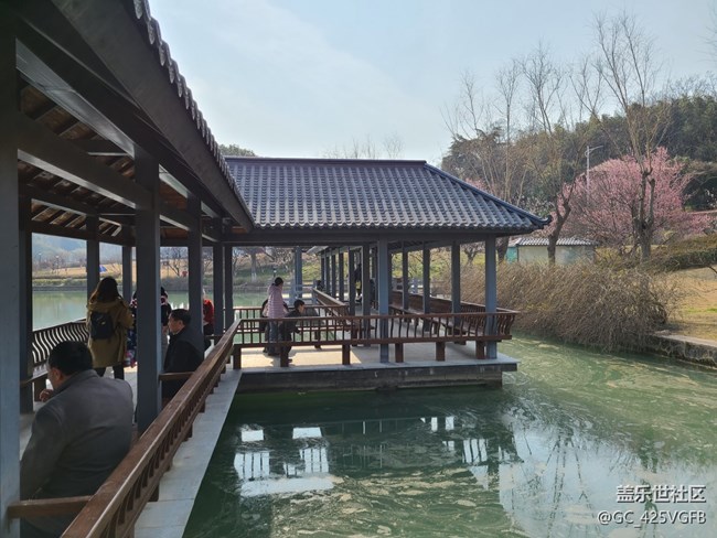 【曬曬家鄉(xiāng)建筑】湖中亭廊