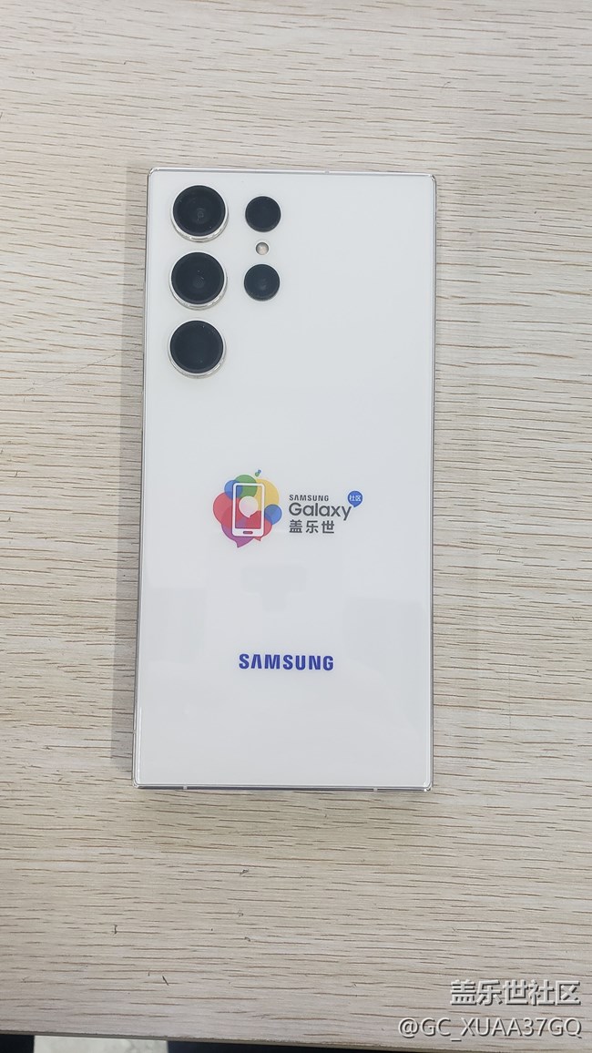 弄的新背貼，大家給點意見！