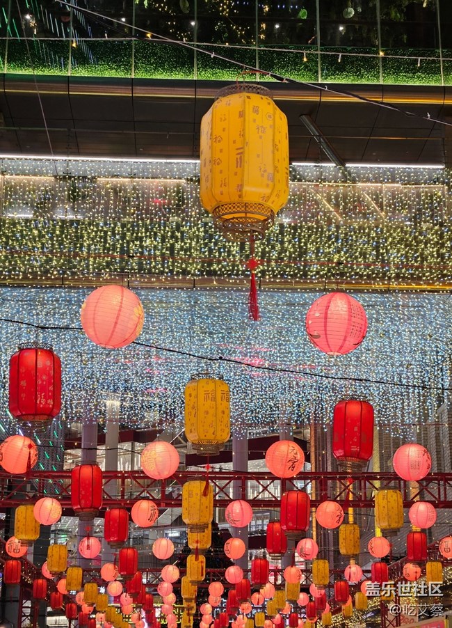 極具辨識度的實力派-三星W24評測