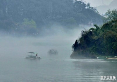 【三月芳菲】煙雨漓江