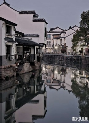 【醉春山】+古鎮(zhèn)夜色