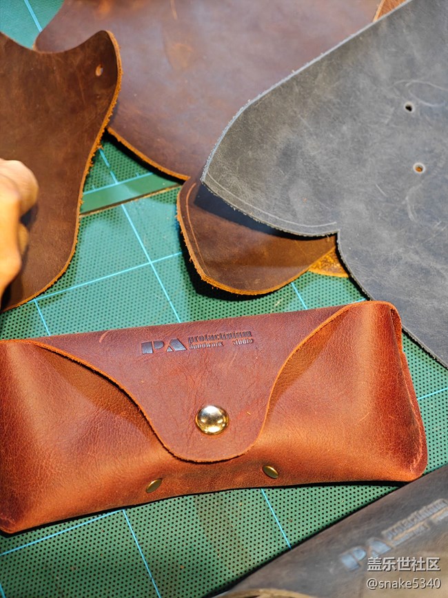 {皮具店的靜物攝影}+我的第一款皮具