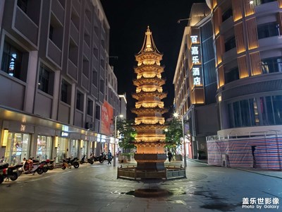 【三星手機(jī)的夜景】+周末閑逛，隨拍老城區(qū)的夜