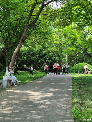 【快樂假日】+ 快樂五一