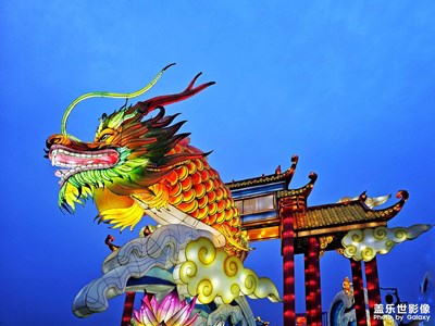 【三星手機(jī)的夜景】千燈繪古城