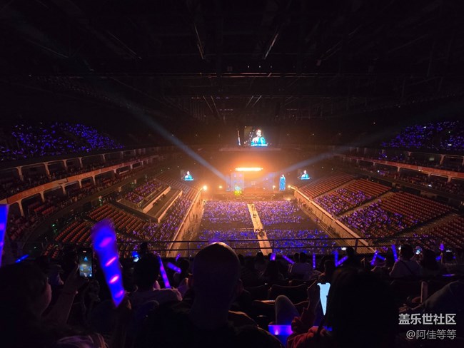 三星S24 Ultra手機(jī)參加演唱會(huì)太強(qiáng)啦！