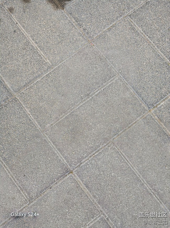 圖片助手—智能修圖建議，支持一鍵修圖