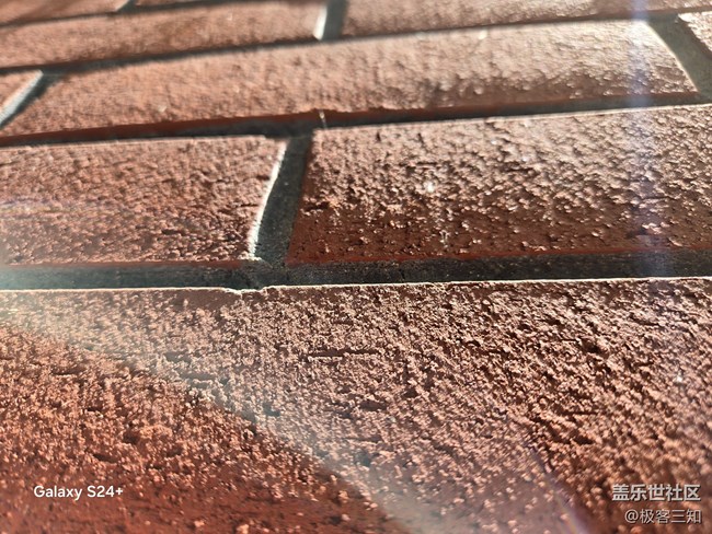 圖片助手—智能修圖建議，支持一鍵修圖