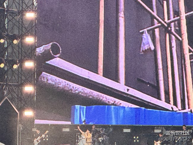 【樂(lè)見(jiàn)潮向音樂(lè)嘉年華】雨中的唱享