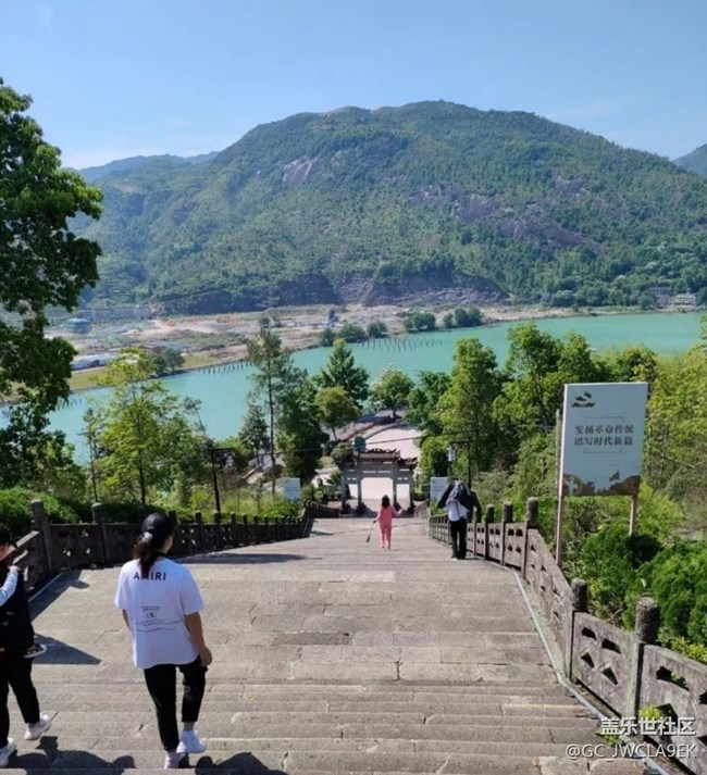 【說走就走的旅行】爬山看風景