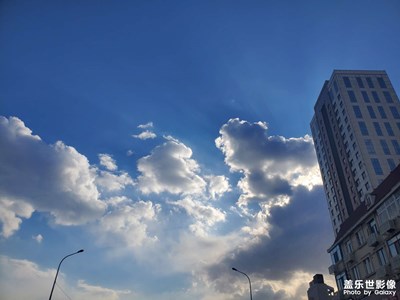之前拍的，那次是出門找律師