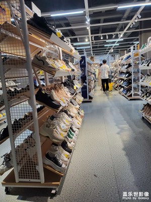 【尋光獵影】+?逛商場