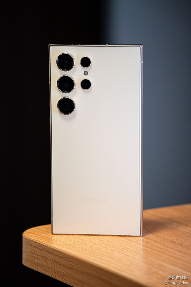 三星Galaxy S24UItra外觀品鑒