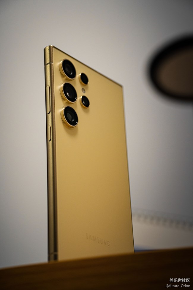 三星Galaxy S24UItra外觀品鑒