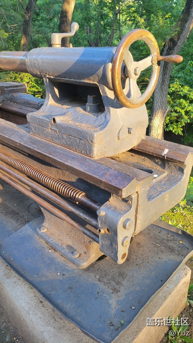 美麗的勞動(dòng)公園之旅，共享美艷與大自然的視覺盛宴。