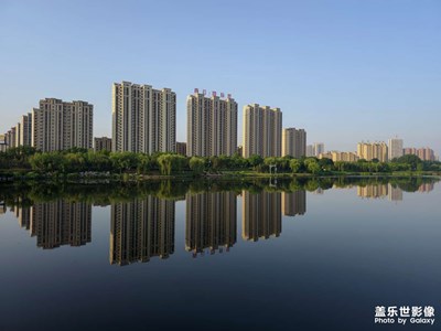 【光影色彩】早晨的河面