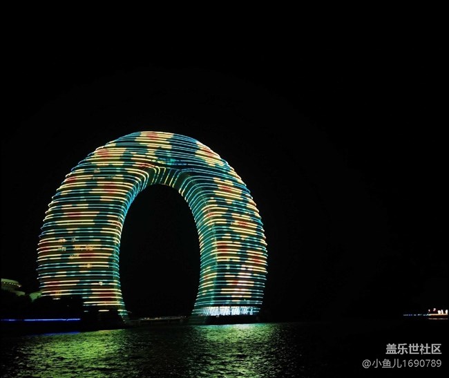 【色彩與光影的邂逅】同一建筑的不同光影變化