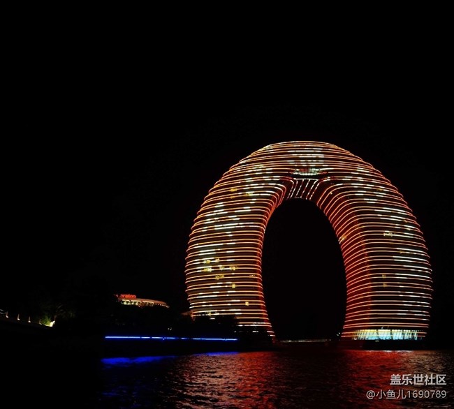 【色彩與光影的邂逅】同一建筑的不同光影變化