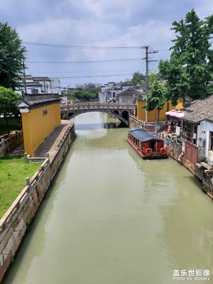 【光影色彩】+?小河與藍(lán)天