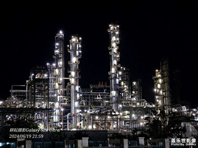 三星S23U拍攝的勝星化工夜景