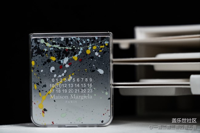 Galaxy Z Flip5 Maison Margiela限量版圖賞