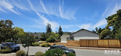 藍(lán)天白云～