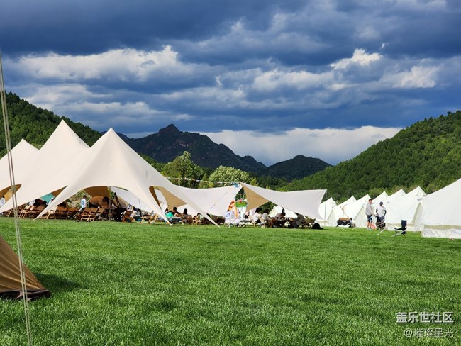 【色彩與光影的邂逅】露營(yíng)的最佳時(shí)節(jié)